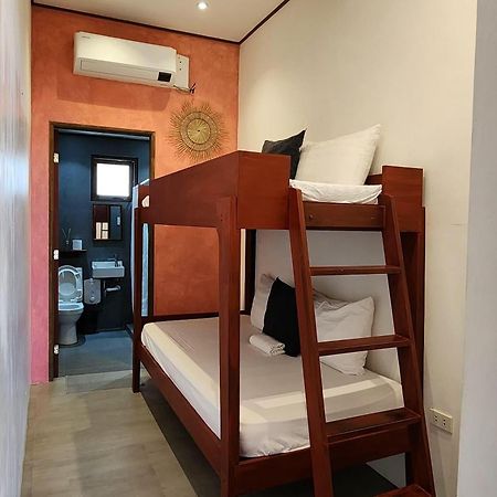 Sirom Beach House Tambobong ภายนอก รูปภาพ