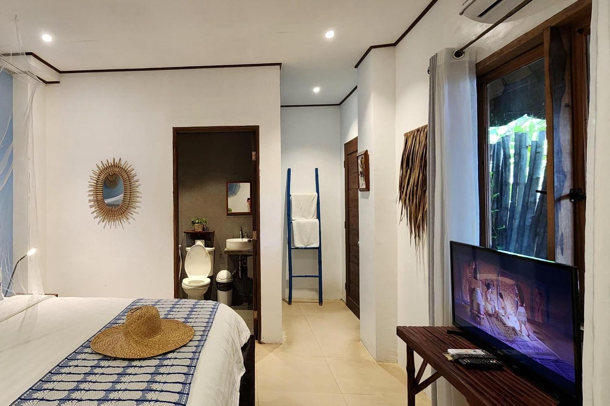 Sirom Beach House Tambobong ภายนอก รูปภาพ