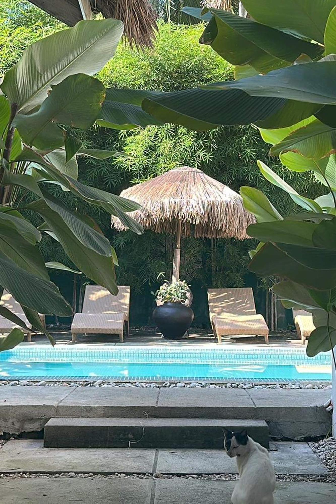 Sirom Beach House Tambobong ภายนอก รูปภาพ